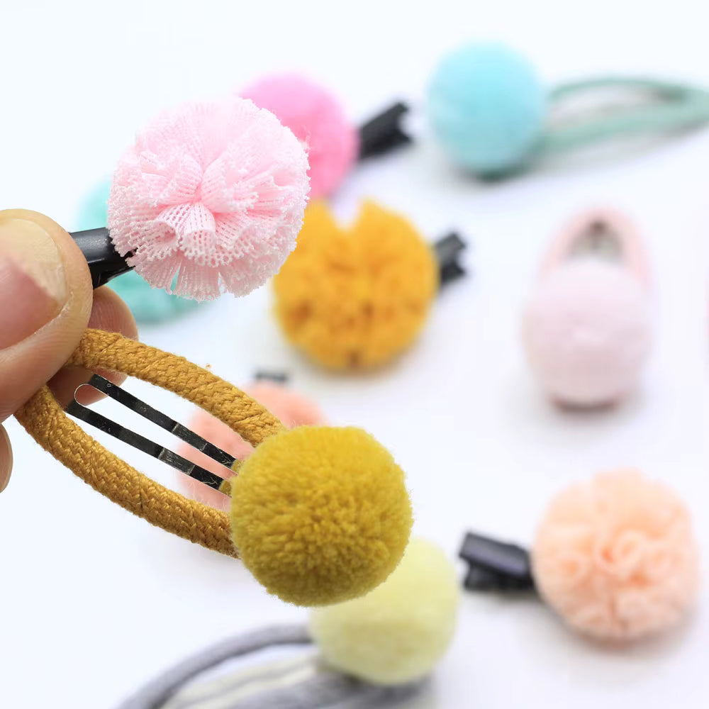 POM POM CLIP ASSORTED